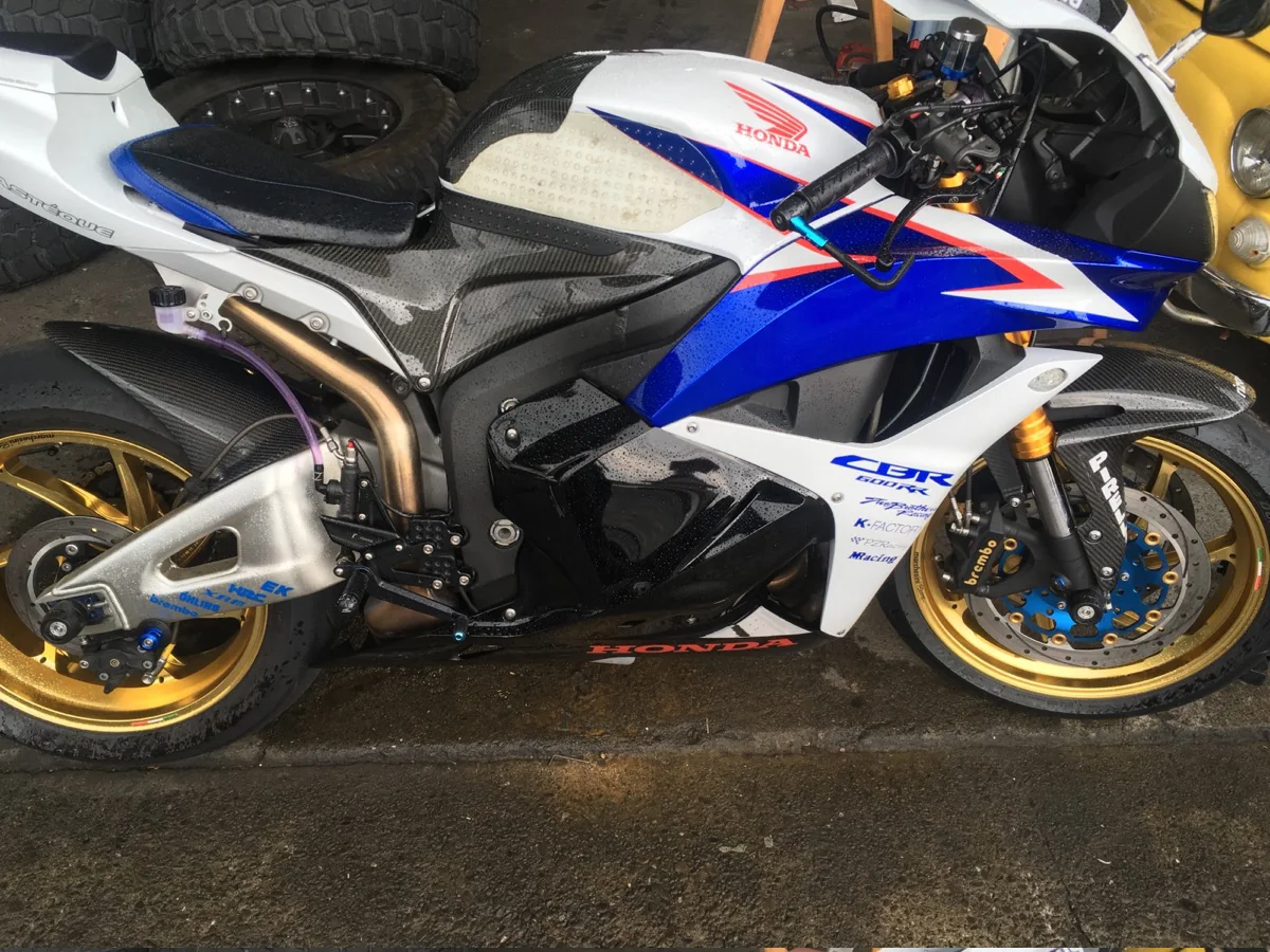 CBR600RR エンスト修理 作業画像 05